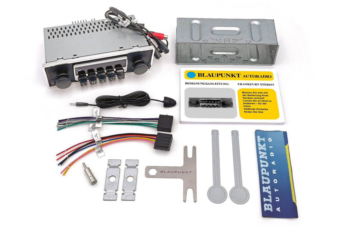 Blaupunkt Frankfurt Stereo - Retro Car Radio Bluetooth DAB USB Stereo
