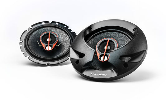 Pioneer TS-R1750S- 17cm 3-way 250W speakers