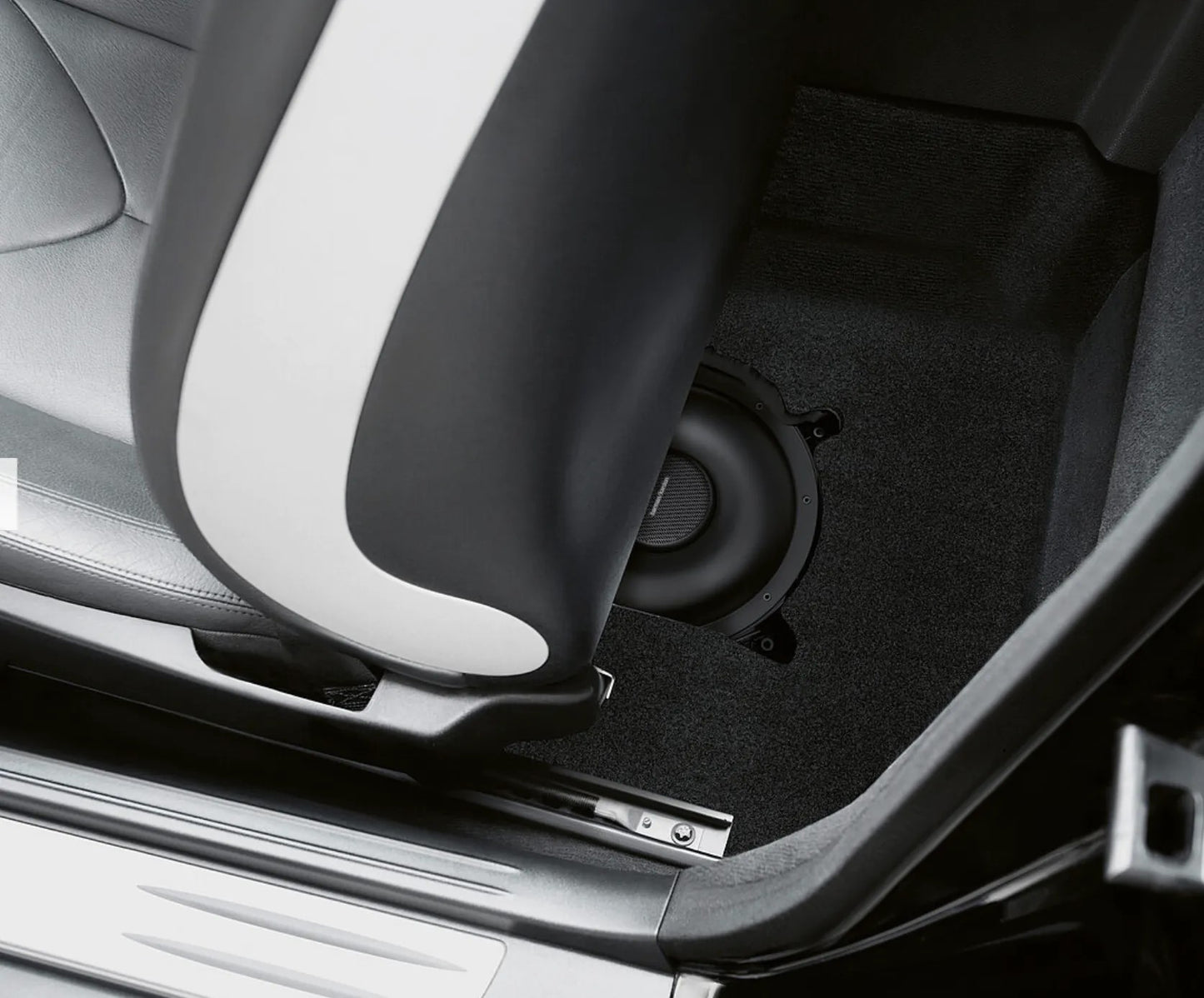 Harman Kardon FLOW 80 - 8" Underseat BMW Subwoofer